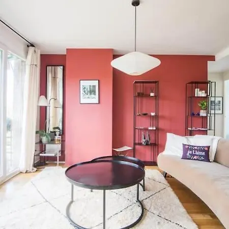 Superb Apartment With A View - Lille منزل للإقامة *
